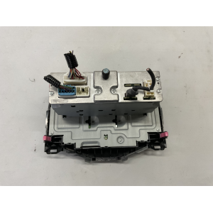 86120-0H040 AUTORADIO CITROEN C1 1.0 B 51KW 5M 5P (2015) RICAMBIO USATO ( NON FORNIAMO CODICE AUTORADIO , SOLO NUMERO TELAIO VEICOLO ) CQ-SS94F3AE 