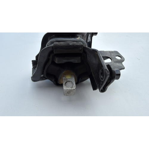 6Q0199555 Supporto motore lato cambio VOLKSWAGEN Polo V (6R1, 6C1) 1.4 TDI Diesel 75CV 55kW CUS da anno 2014 - 2017 75000KM