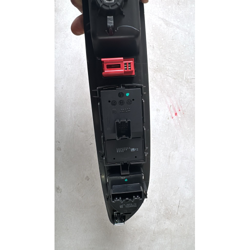 94537588 COMANDO PULSANTIERA ANTERIORE SINISTRA OPEL Mokka X (J13) 1.6 CDTI Diesel 136CV 100kW B16DTH anno 2016 95025518-600R 