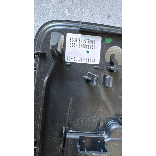 81240-02110-C0 PLAFFONIERA LUCE INTERNA ABITACOLO TOYOTA C-HR (AX20) Hybrid Benzina/Elettrico 140CV 103kW 2ZR-FXE da anno 2023 2026 704338540-003