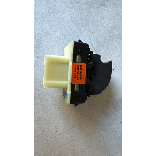 254217475R GRUPPO COMANDI ALZACRISTALLI 1 TASTO RENAULT TWINGO III (BCM) 1.0 B 12V MAN 5M 65CV 2016 10023760-A