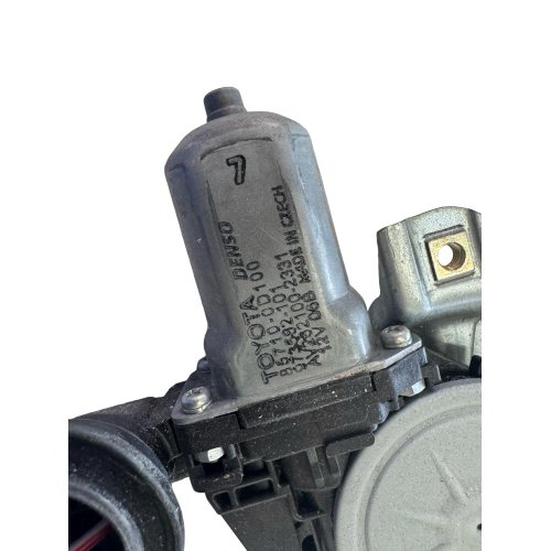 85710-0D100 CREMAGLIERA ALZAVETRO ANTERIORE DESTRA TOYOTA Yaris III (XP13) 1.5 Hybrid Benzina Elettrico 101CV 74kW 1NZ-FXE anno 2018  85710-0D100 9783582-101 AV262100-2331