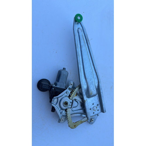 85720-0D1 CREMAGLIERA ALZAVETRO POSTERIORE DESTRA 973581-101  AV262100-2341 PDX TOYOTA Yaris III (XP13) 1.5 Hybrid Benzina Elettrico 101CV 74kW 1NZ-FXE anno 2018 