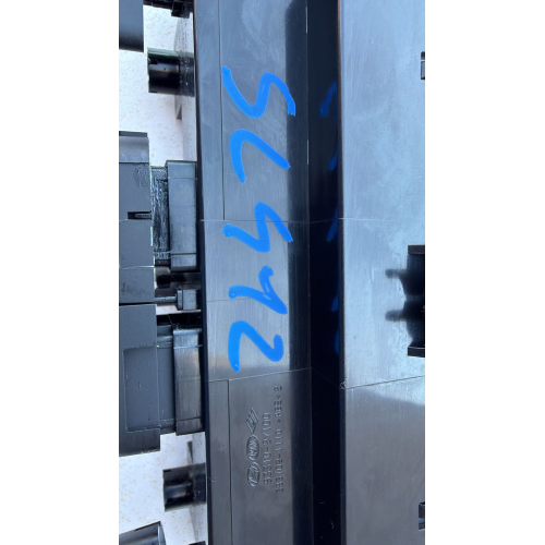 93310-2Y100 FCY INTERRUTTORE COMANDO SENSORE PARCHEGGIO SEDILE ANTERIORE RISCALDATO HYUNDAI IX35 10N84620 2Y050