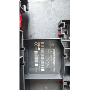 8P0907279 CENTRALINA BODY COMPUTER AUDI A3 SPORTBACK 1.9  TDI 2005 F005V00218 00680588