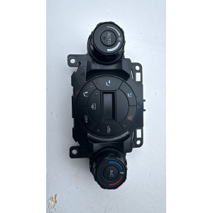8A6T18C612 CENTRALINA COMANDO CLIMA FORD Fiesta Mk6 (JA8, JR8) 1.5 TDCi Diesel 75CV 55KW ANNO 2017 TIPO MOTORE UGJC