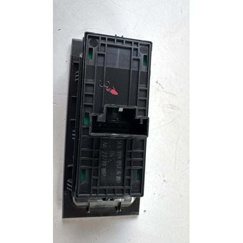 5E08671711 COMANDO PULSANTIERA VETRI SKODA OCTAVIA III REST (5E) 1.5 TSI 16V AUT 150CV 110KW 2020