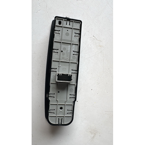 809610006R Pulsantiera Alzacristalli RENAULT MEGANE III Controllo Vetri Specchi