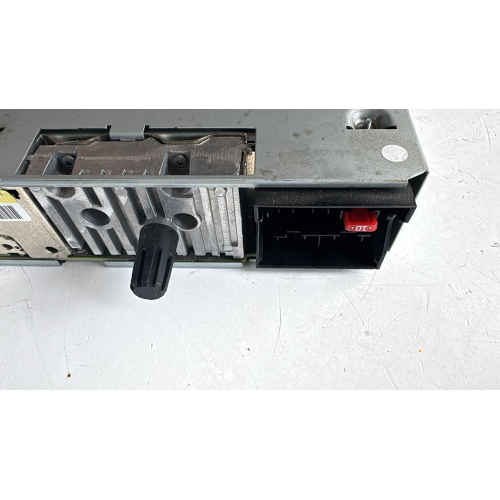281150743RT RADIO Autoradio CD RENAULT Megane III Grandtour (KZ) 1.5 dCi Diesel 110CV 81kW K9K 846 anno 2012 K9K R8 Y6976 7641104391