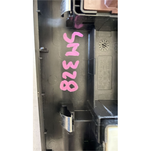 07356331460 PULSANTIERA ANTERIORE DESTRA FIAT 500X (334) RESTYLING 1.3 D Multijet Diesel 95CV 70kW 46345266 2023 47000KM