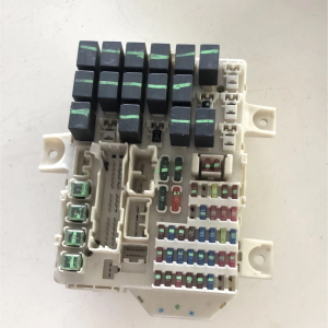 A4545400124 CENTRALINA BSI BODY COMPUTER SCATOLA FUSIBILI SMART FORFOUR 454 1.5 D 2004