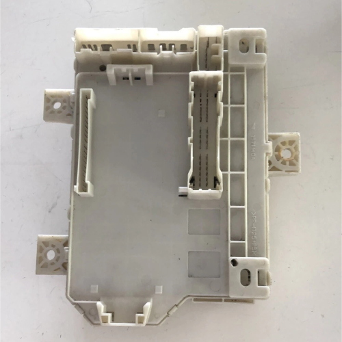 A4545400124 CENTRALINA BSI BODY COMPUTER SCATOLA FUSIBILI SMART FORFOUR 454 1.5 D 2004