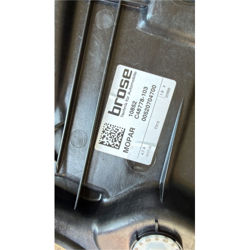 00520704700 CREMAGLIERA ALZACRISTALLO ELETTRICO PORTA POST SX  FIAT 500X (334) RESTYLING 1.3 D Multijet Diesel 95CV 70kW 46345266 2023 47000KM  C48778-103