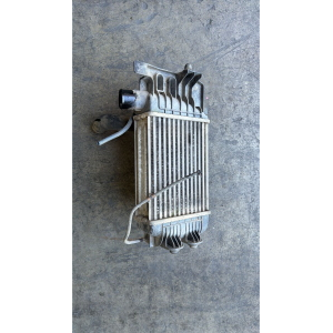 JD127000-0930  0N040 RADIATORE INTERCOOLER TOYOTA YARIS II REST (P9) 1.4 D-4D 8V ROB 90CV 2009 5P BERL
