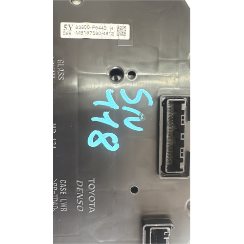83800-F5440 QUADRO STRUMENTI CONTACHILOMETRI TOYOTA Yaris III (XP13) 1.5 Hybrid Benzina Elettrico 101CV 74kW 1NZ-FXE anno 2018 MB157580-4812