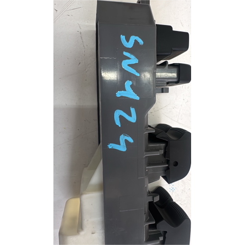 PULSANTIERA ANTERIORE SINISTRA PER TOYOTA Yaris Serie 848100D030  2017 088-1K7D 192835