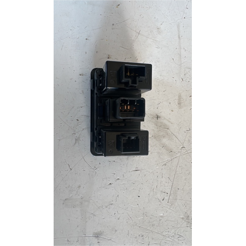93700-1J750 COMANDO INTERRUTTORE REGOLAZIONE LUCI E FARI HYUNDAI I20 1.2 B 62KW 2014 G4LA