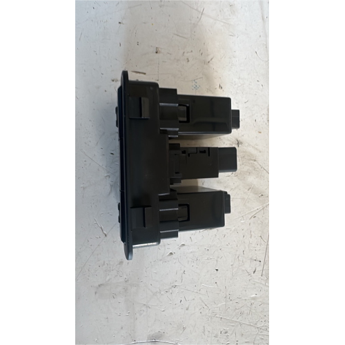 93700-1J750 COMANDO INTERRUTTORE REGOLAZIONE LUCI E FARI HYUNDAI I20 1.2 B 62KW 2014 G4LA