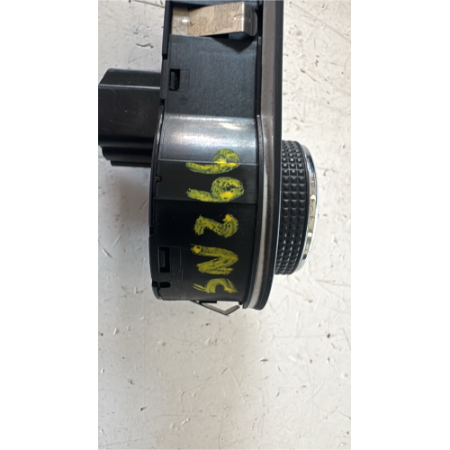 13294814  REGOLATORE FARI PER OPEL Adam 1° Serie 13294814 (13>) 251696