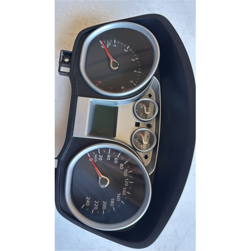 8V4T-10849-EF QUADRO STRUMENTI CONTACHILOMETRI FORD FOCUS BERLINA 4° SERIE SYDA SYDA BENZINA 2000 (08>11)   VP8V4F-10849-EF 