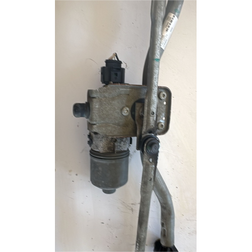 50509396 Motorino TERGI Tergicristallo Alfa Romeo Giulietta 2013 3397021178 0390243019 130403 2205   