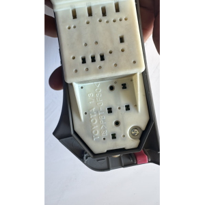 Pulsantiera interruttori alzacristalli guida per Toyota Yaris 2007