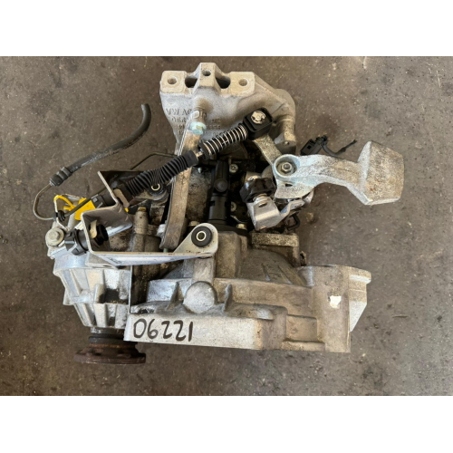 CAMBIO JCP VOLKSWAGEN PASSAT 2000 BENZINA 110KW 6M ANNO 2007 BVY