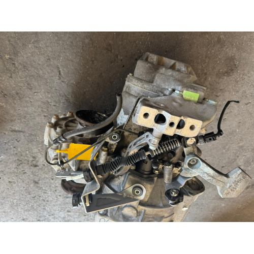 CAMBIO JCP VOLKSWAGEN PASSAT 2000 BENZINA 110KW 6M ANNO 2007 BVY