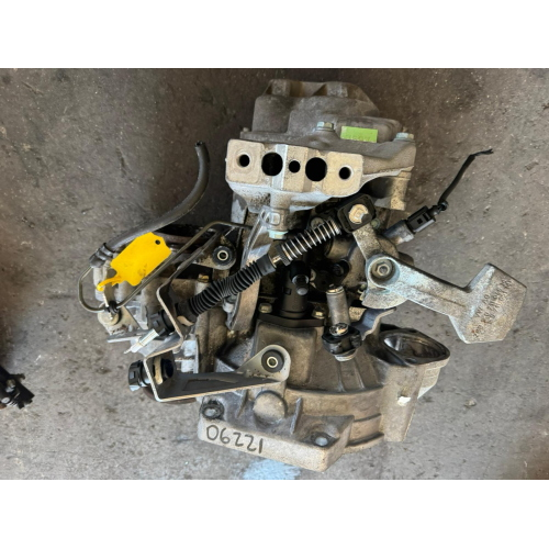 CAMBIO JCP VOLKSWAGEN PASSAT 2000 BENZINA 110KW 6M ANNO 2007 BVY