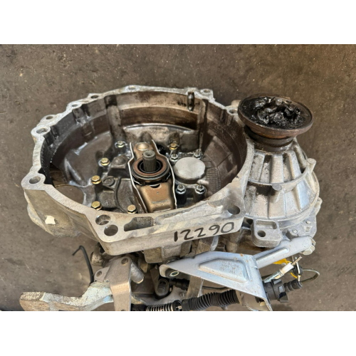 CAMBIO JCP VOLKSWAGEN PASSAT 2000 BENZINA 110KW 6M ANNO 2007 BVY