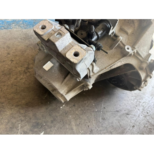 HBM CAMBIO MANUALE PER VOLKSWAGEN Golf 5 Berlina HBM benzina 1600 (03>08) TIPO MOTORE BLF 6 MARCE