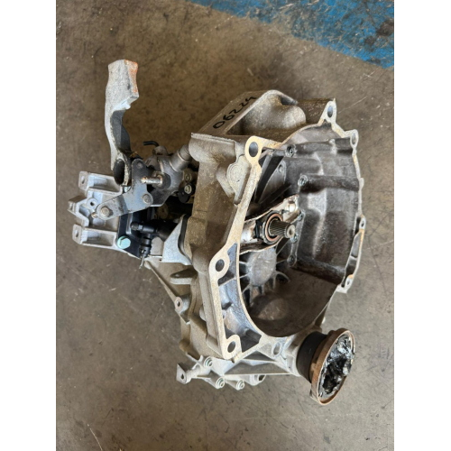 HBM CAMBIO MANUALE PER VOLKSWAGEN Golf 5 Berlina HBM benzina 1600 (03>08) TIPO MOTORE BLF 6 MARCE
