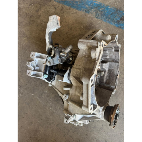 HBM CAMBIO MANUALE PER VOLKSWAGEN Golf 5 Berlina HBM benzina 1600 (03>08) TIPO MOTORE BLF 6 MARCE