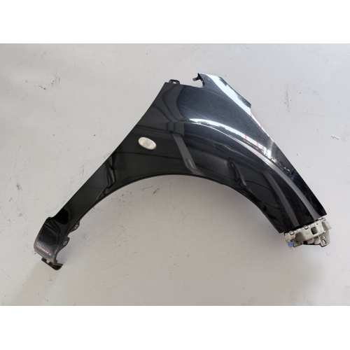 PARAFANGO ANTERIORE DESTRO PER CHEVROLET Spark 2° Serie 95364001 B10D1 (12>)