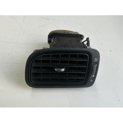BOCCHETTA ARIA CRUSCOTTO SX PER VOLKSWAGEN Polo 5° Serie 6R0819703 (09>17)