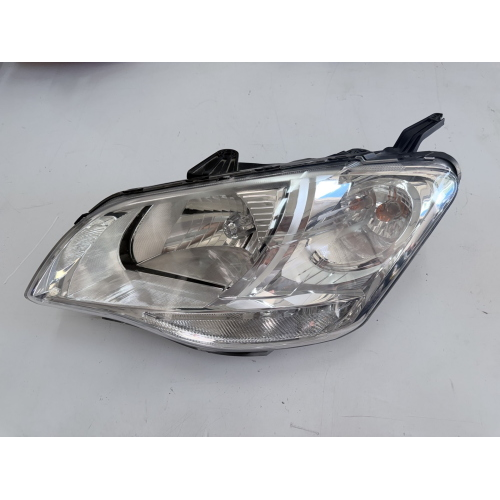 FARO ANTERIORE SINISTRO PER SSANGYONG Korando 2° Serie 8310134000 671950 (10>)