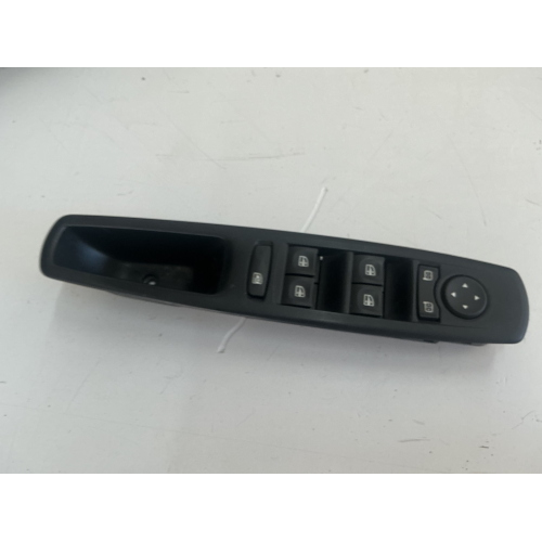 PULSANTIERA ANTERIORE SINISTRA PER RENAULT Scenic Serie 809610016R (09>16)