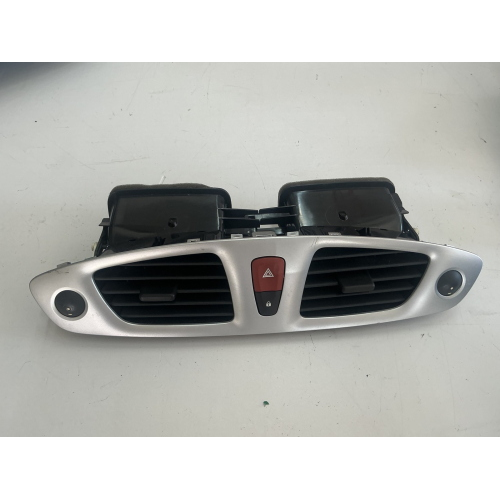 BOCCHETTE ARIA CRUSCOTTO PER RENAULT Scenic Serie 682603298R K9K J8 (09>16)