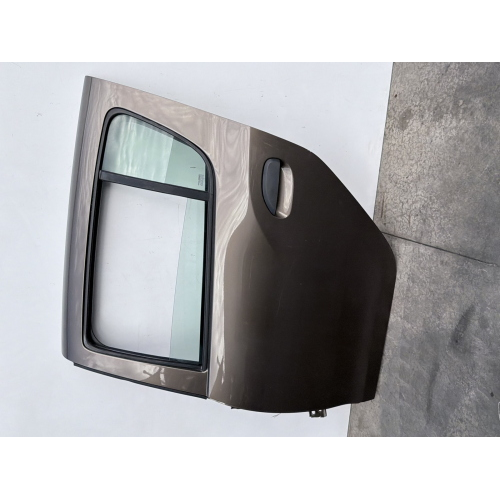 PORTIERA POSTERIORE SINISTRA PER DACIA Sandero Serie STEPWAY 821017625R H4B B4