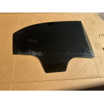 VETRO SCENDENTE POSTERIORE DESTRO PER FIAT 500 X Serie 51941685 55260384 (15>)