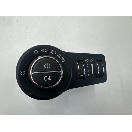 INTERRUTTORE COMANDO LUCI PER FIAT 500 X Serie 0735658297 (15>)