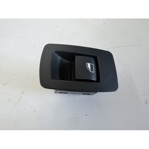 PULSANTIERA POSTERIORE SINISTRA PER BMW Serie 1 F20 9208106-03 (11>19)