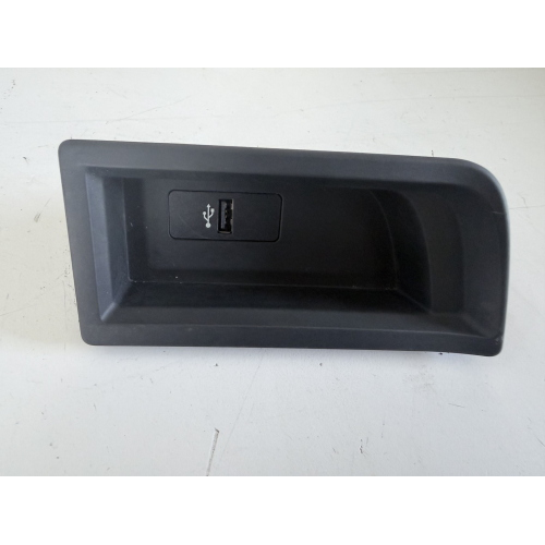 PORTA USB PER BMW Serie 1 F20 9207357 (11>19)
