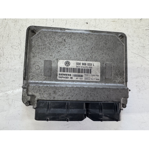 CENTRALINA MOTORE PER VOLKSWAGEN Polo 4° Serie 03E906033L AZQ Benzina 1200 (01