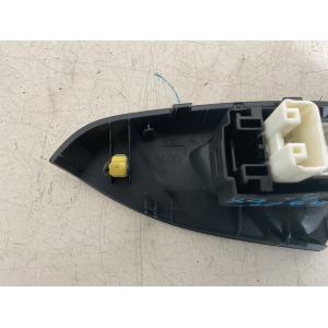 COMANDO PULSANTIERA ALZAVETRO ANTERIORE DESTRA TOYOTA AYGO 2019
